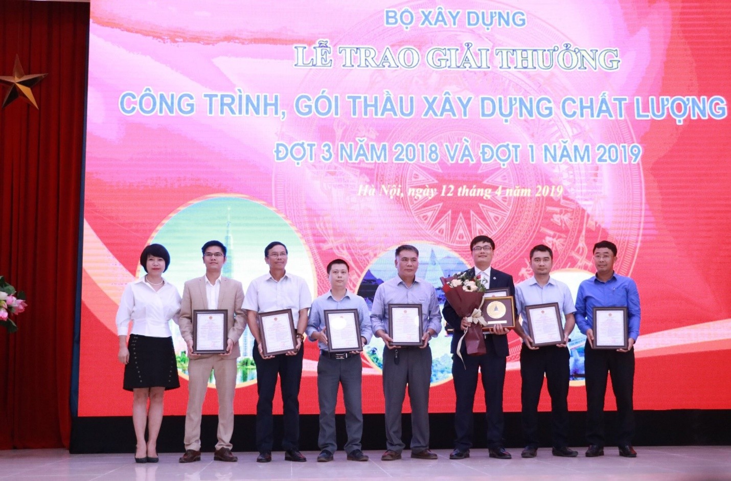 Rivera Park Hanoi to win the Ministry of Construction’s High Quality Construction Project award