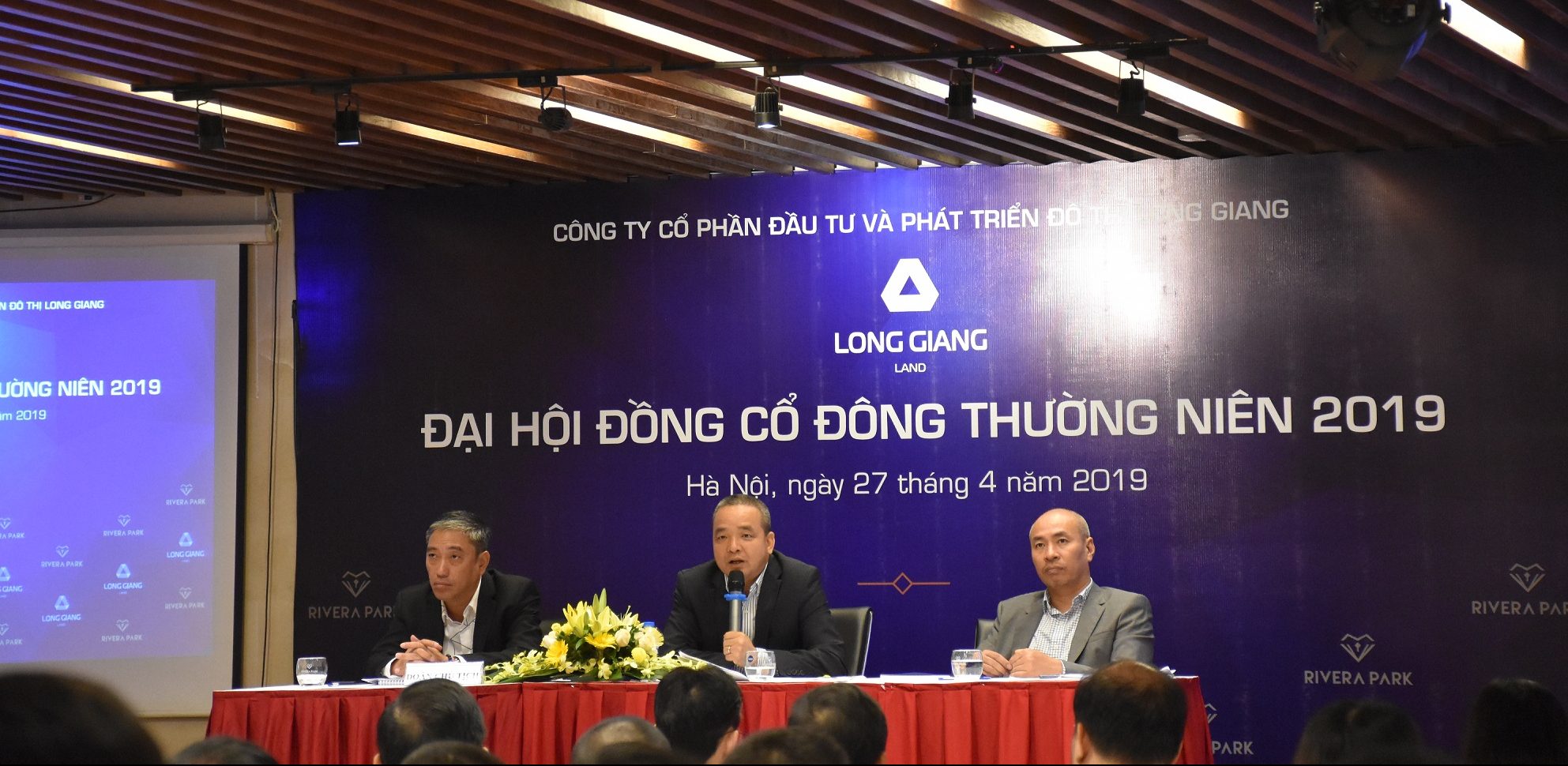 Long Giang Land General Meeting of shareholders: To promote relationship with investors